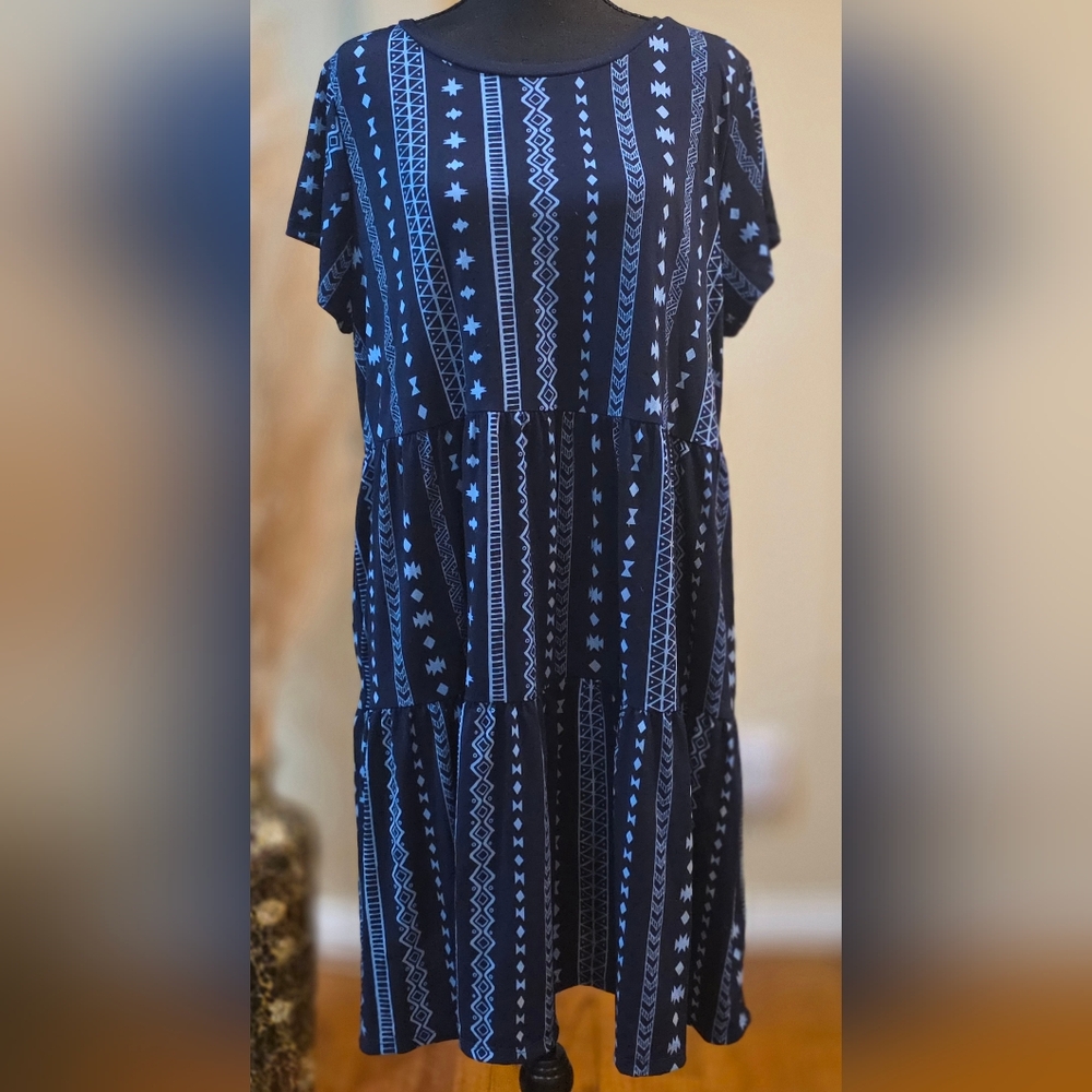 LuLaRoe Ariel Navy and White Patterned Dress